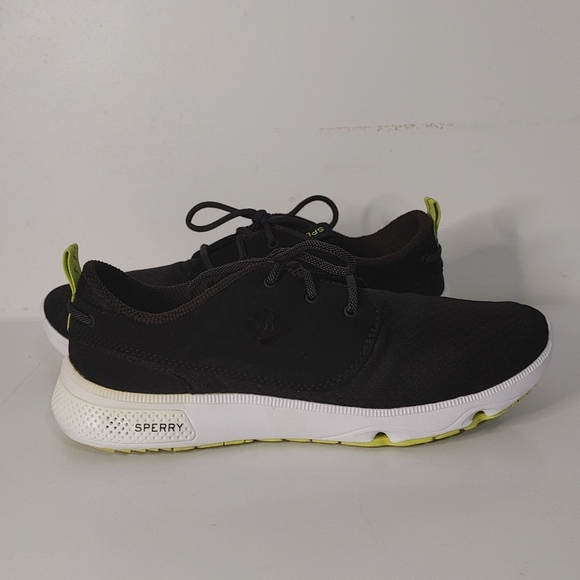 Sperry Shoes - Picture 5 of 11